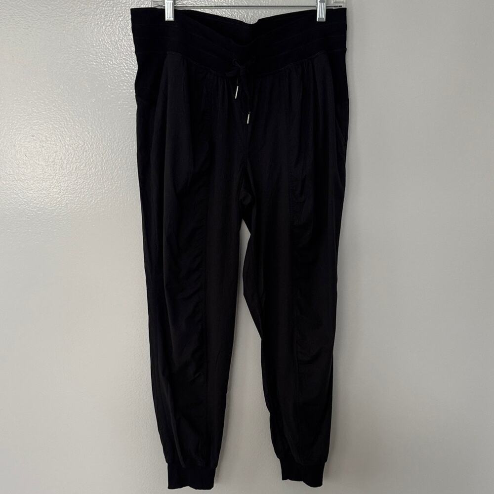 Lululemon Women's Black Jogger Pants Size 12 Exercise Workout